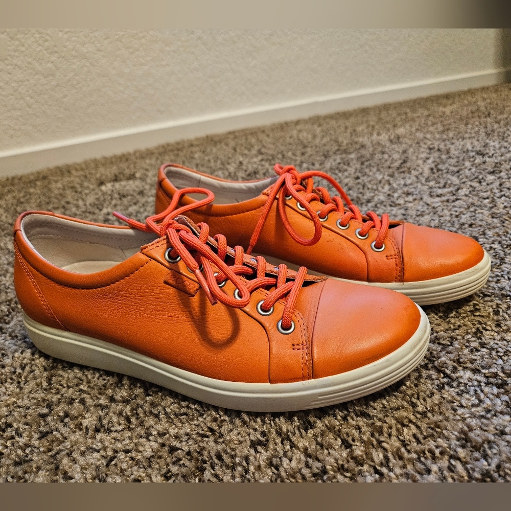 Ecco Casual Sneakers Size 8